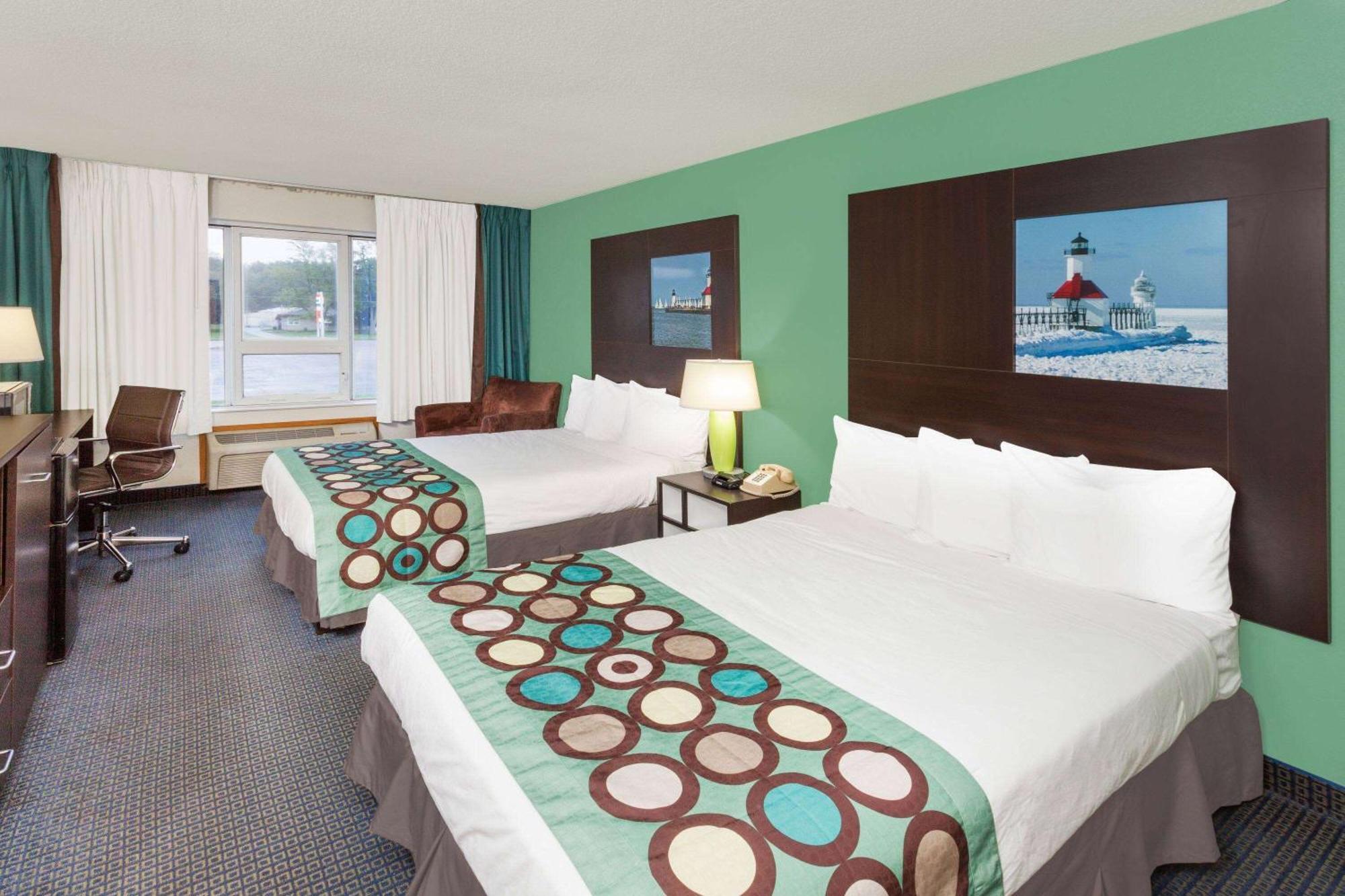 Super 8 By Wyndham Stevensville St Joseph Ngoại thất bức ảnh